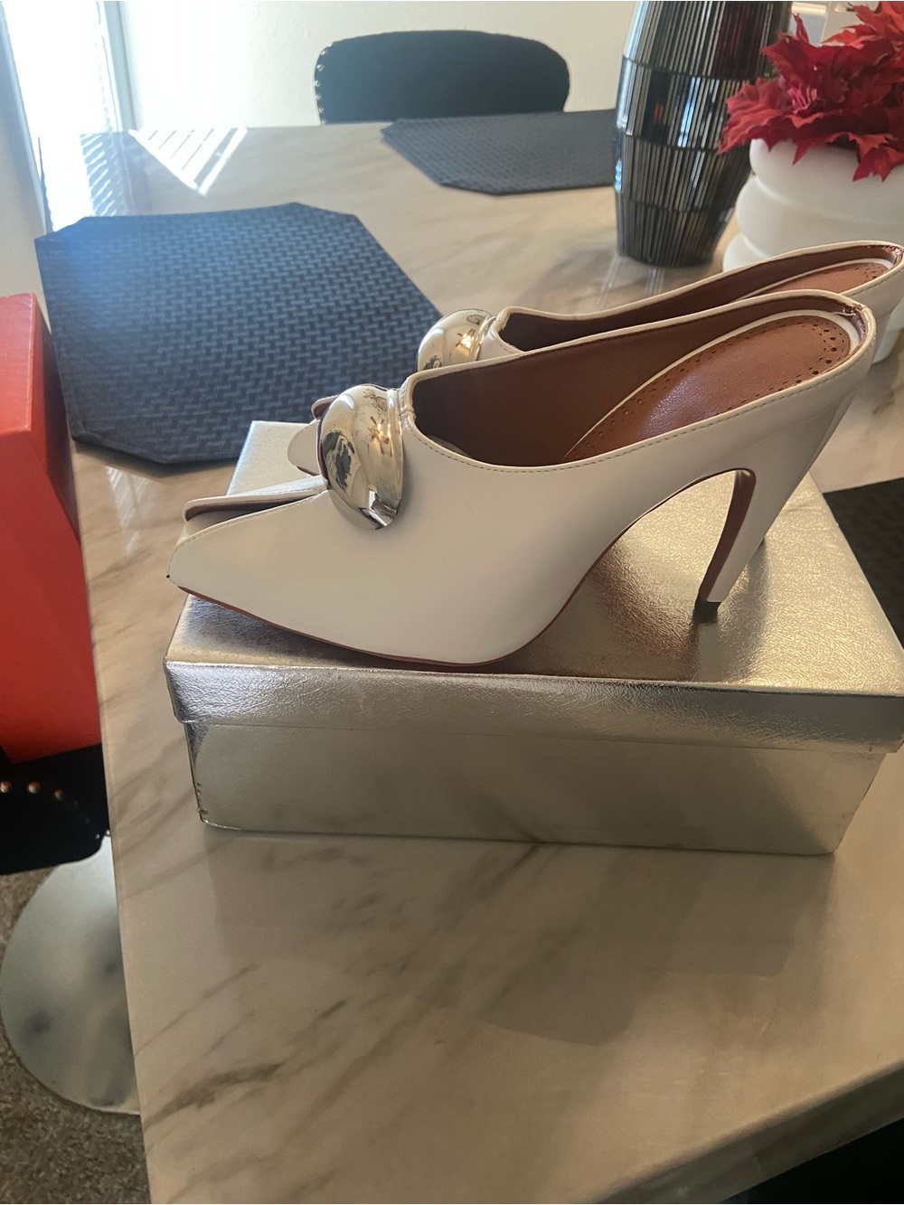 White Pointed-Toe Slingback Heels with Silver Accent